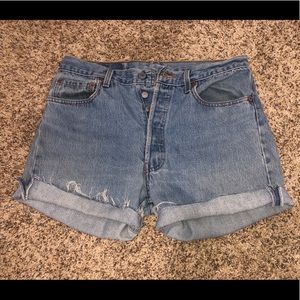 Levi shorts